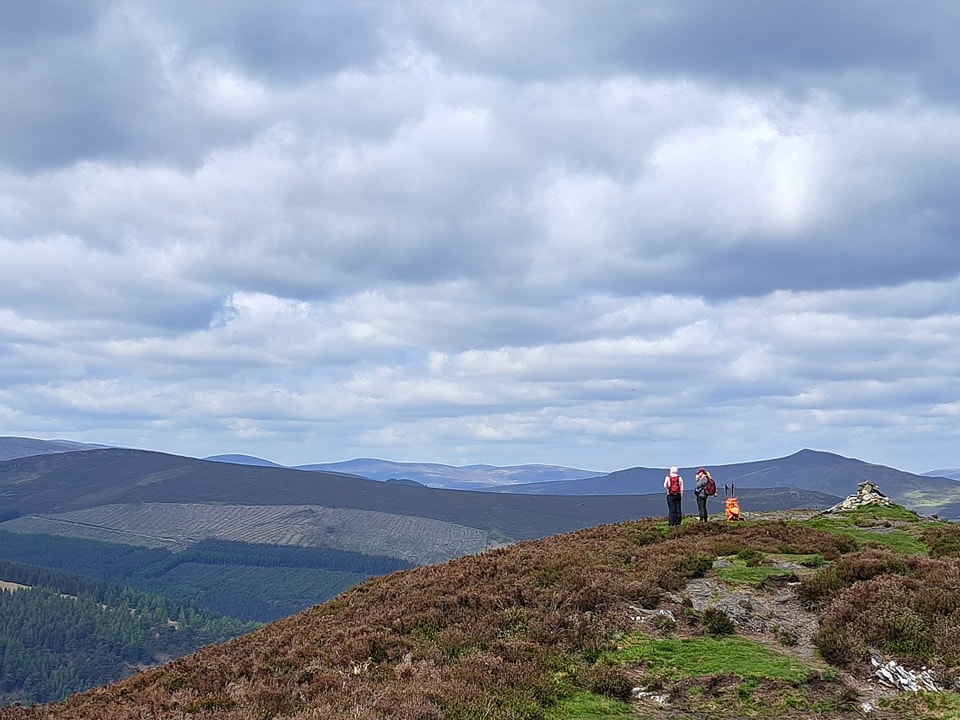 Spinc and Derrybawn Ridgebackground